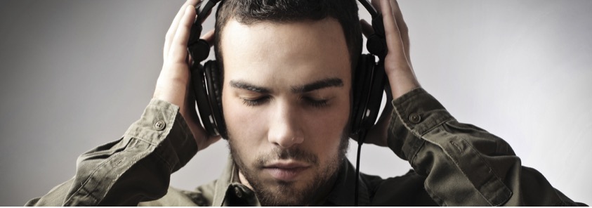 Reyes Media Group|Radio Stations